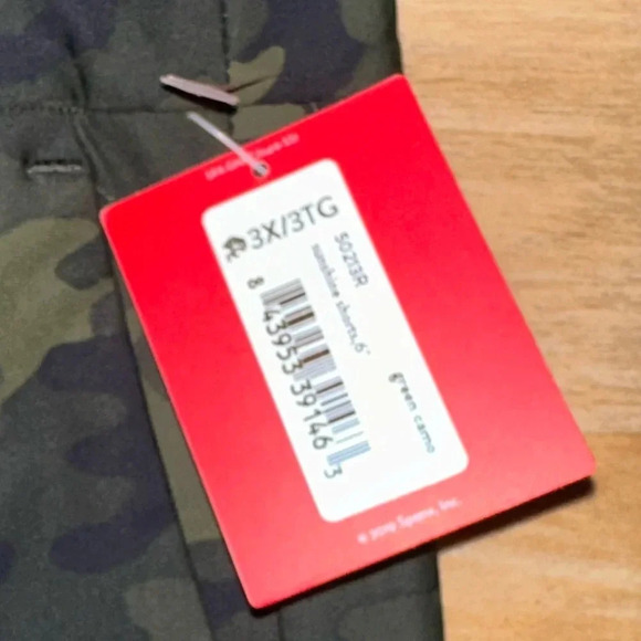 SPANX Pull On Stretch Sunshine 6” Shorts Size 3XL Green Camo Athletic NWT - Picture 3 of 8